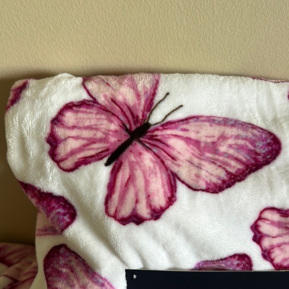 RACHEL Rachel Roy Butterfly 🦋 Throw Pink Purple & White NEW! - Picture 2 of 9
